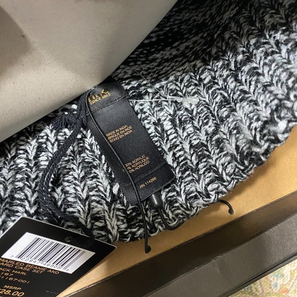 ⭐️SALE⭐️ Frye gift set - Picture 5 of 5